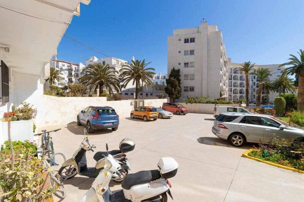 2 Bedroom In Parador With Pool And Seaview Nerja Dış mekan fotoğraf